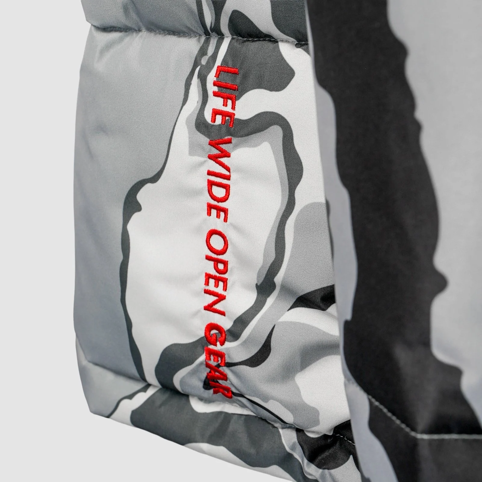 Frost Camo Puffer Jacket - Image 8