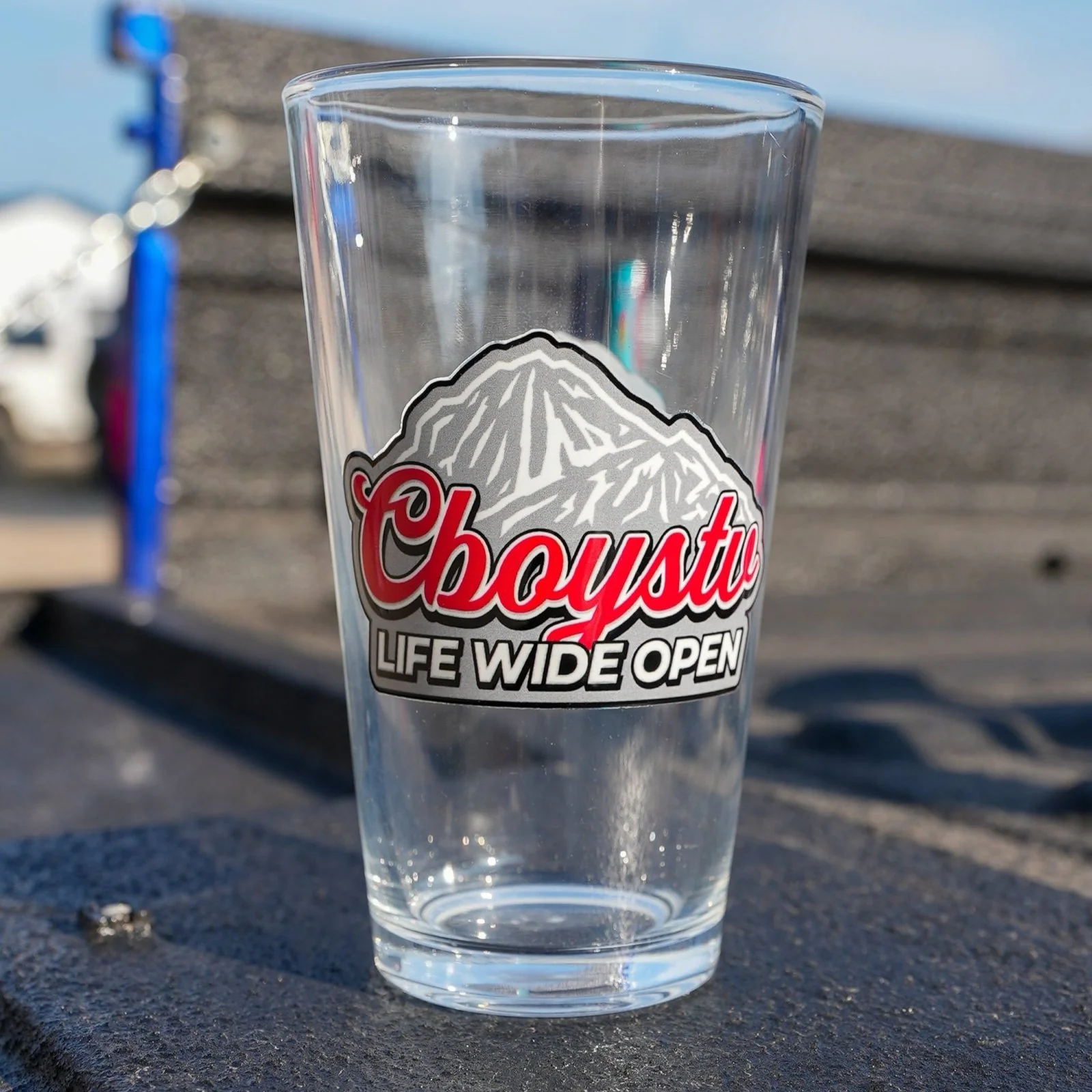 Silver Bullet Shaker pint glass - Image 3